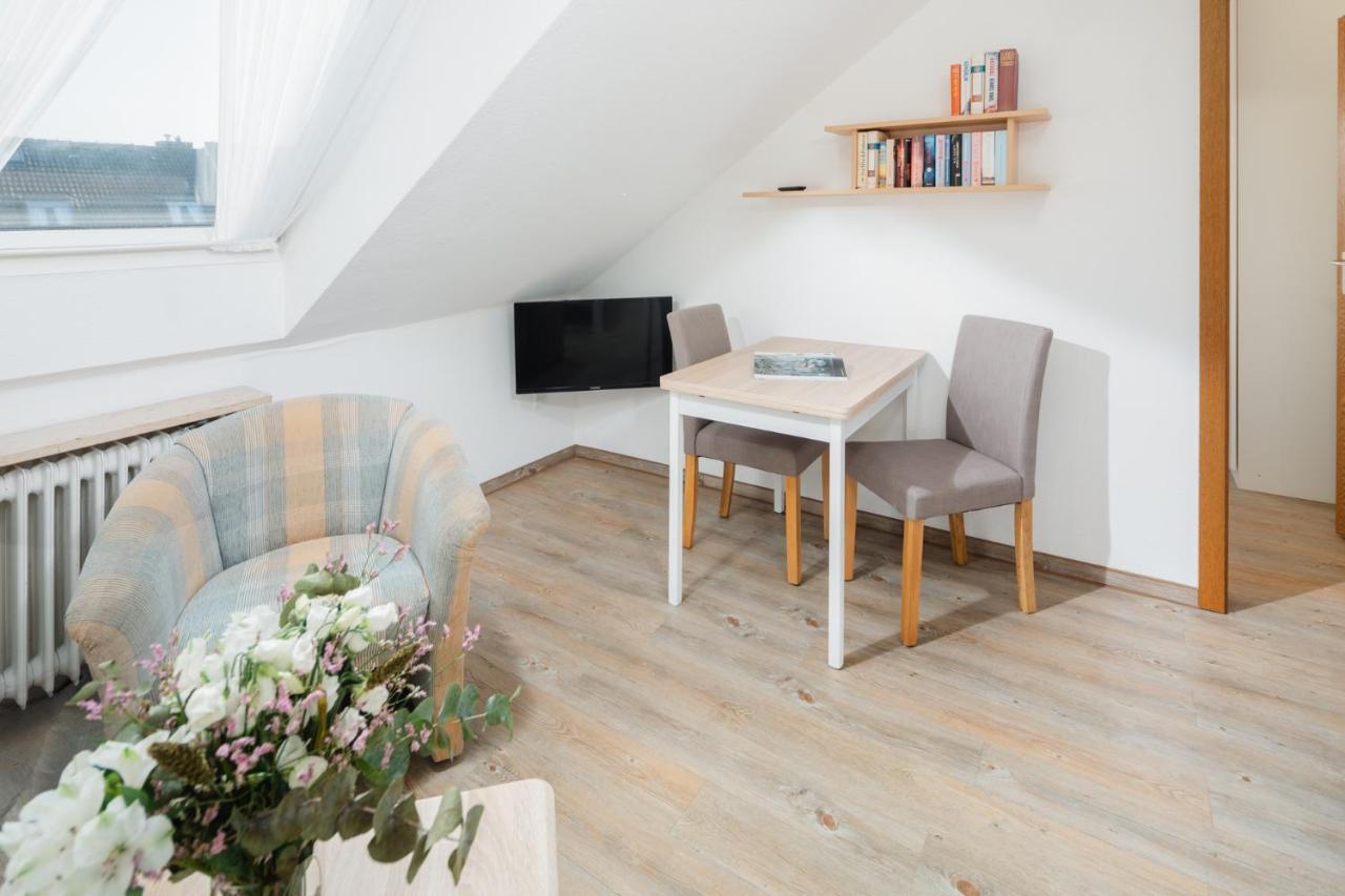 Nora 1 Apartment